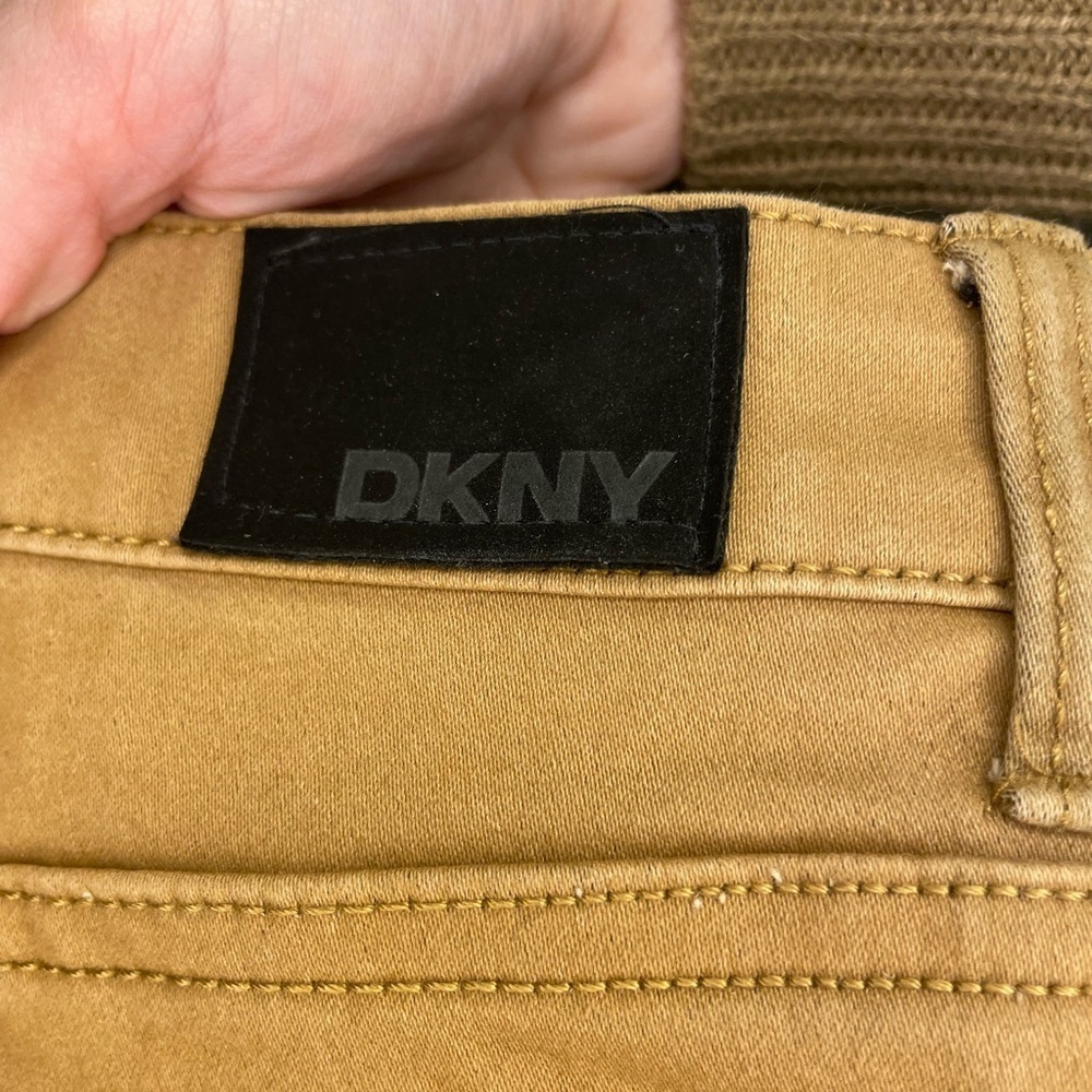 DKNY Men's Khaki Chinos - Picture 6 of 8